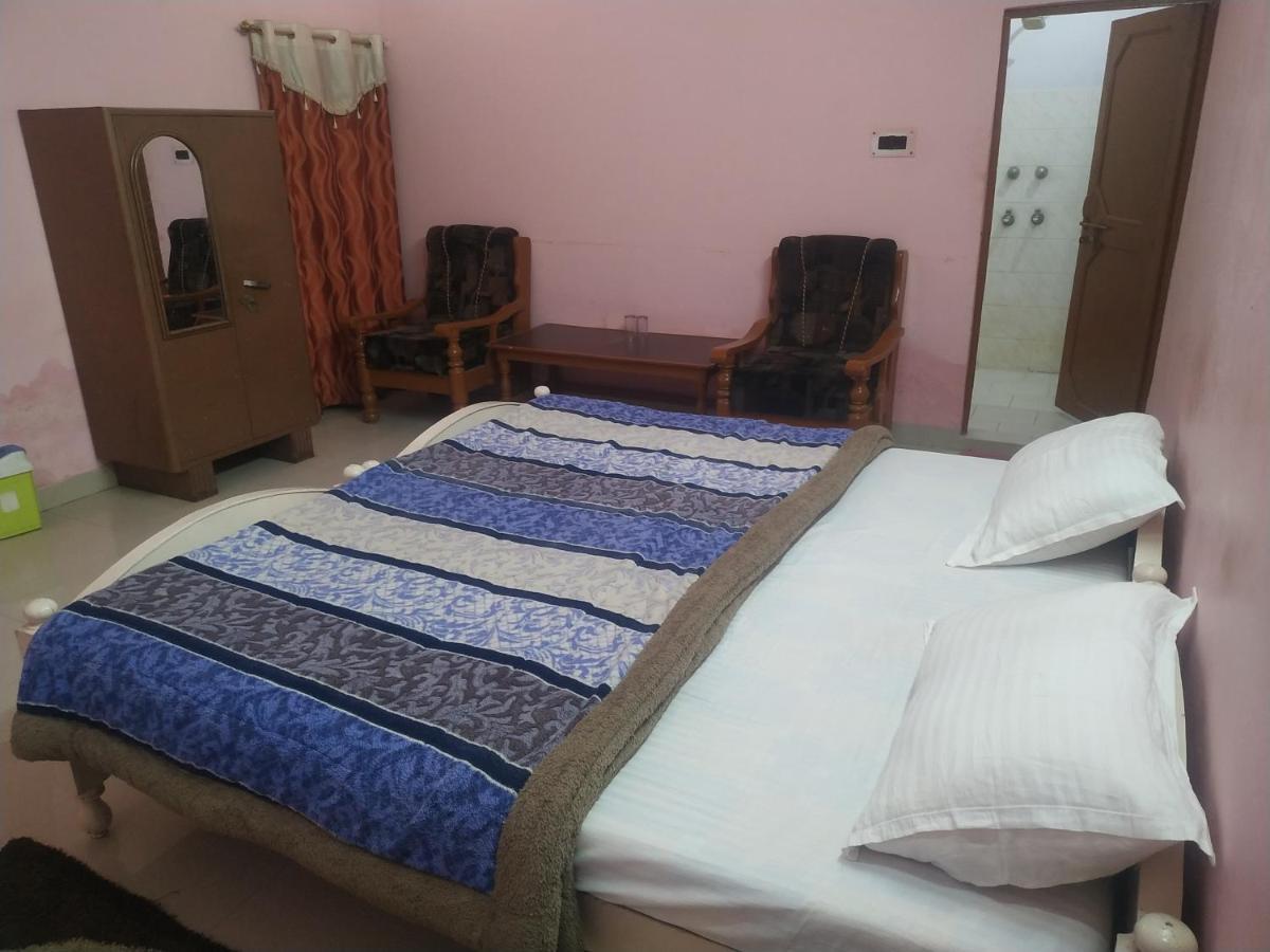 Shri Mahant Hotel Orchha Exterior foto