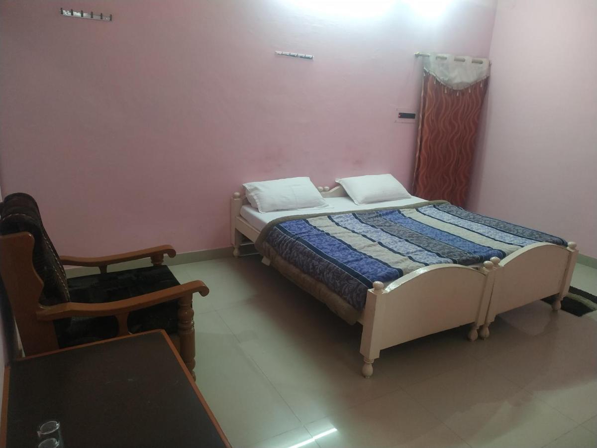 Shri Mahant Hotel Orchha Exterior foto