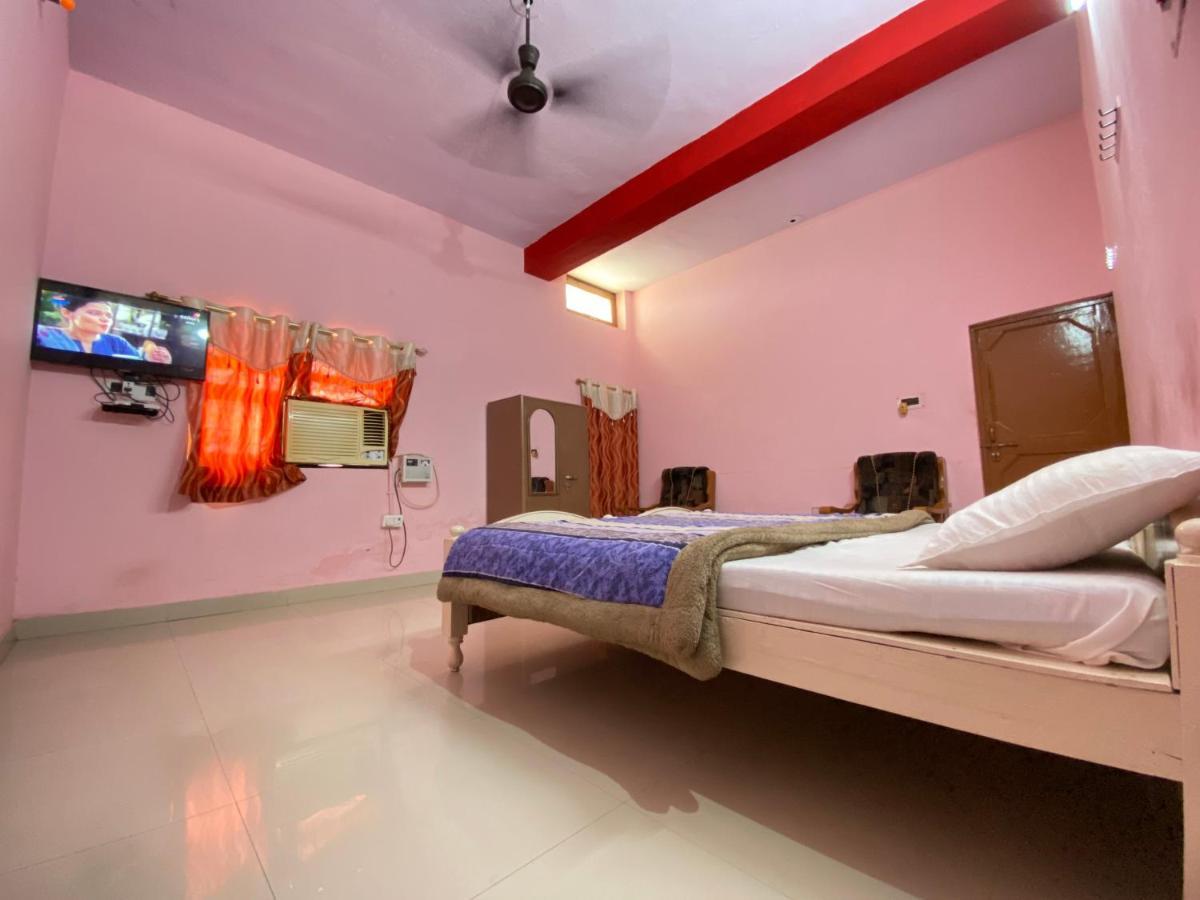 Shri Mahant Hotel Orchha Exterior foto