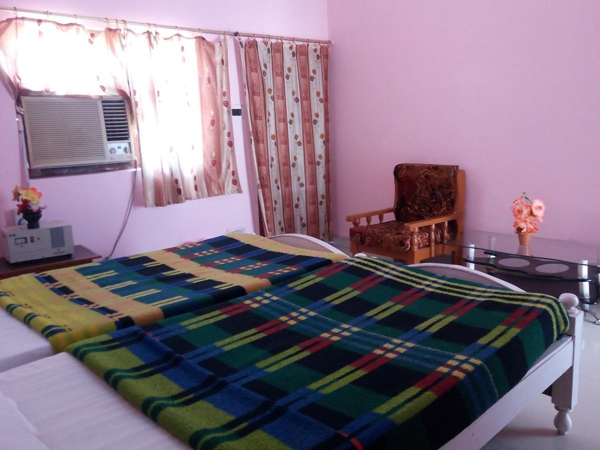 Shri Mahant Hotel Orchha Exterior foto