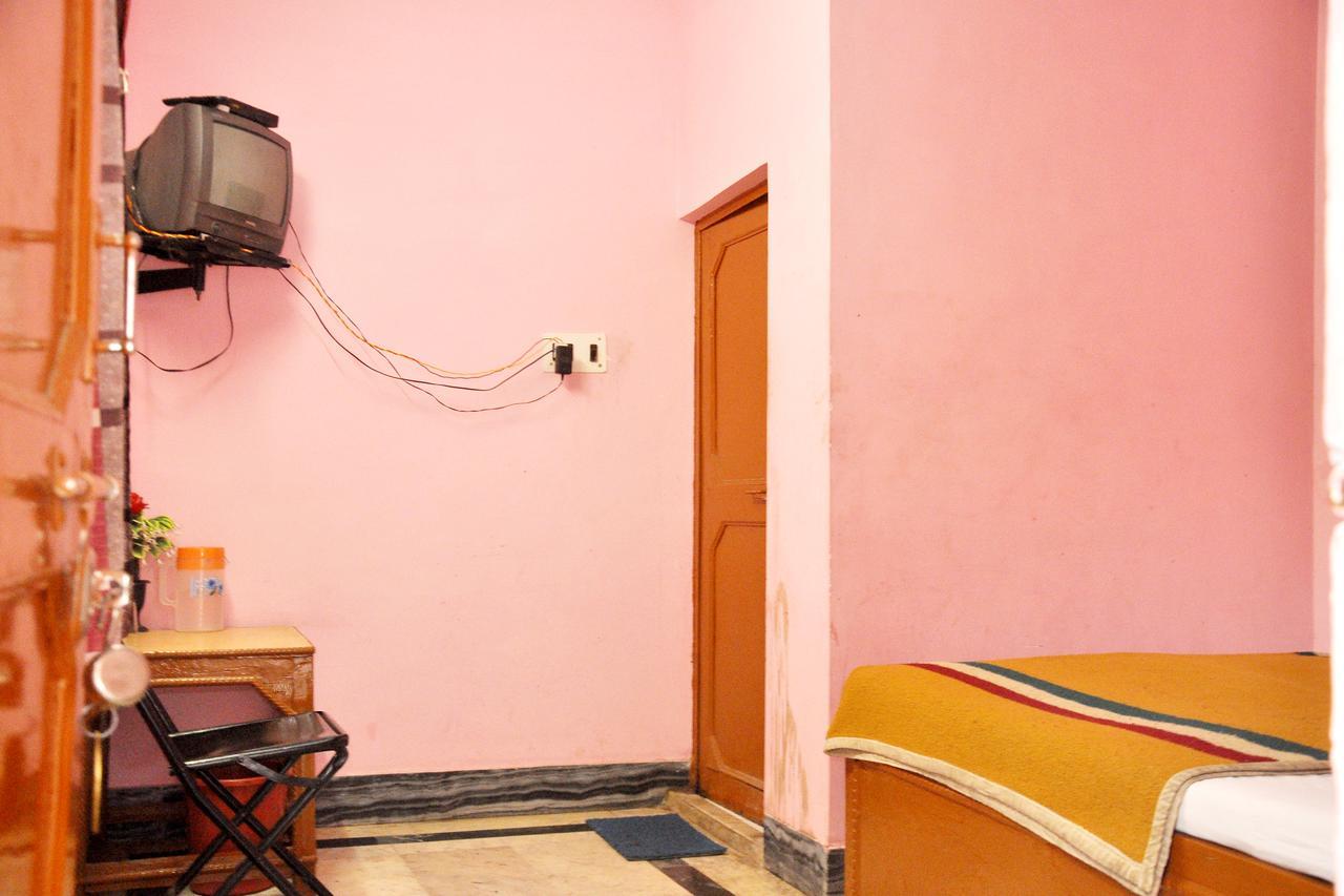 Shri Mahant Hotel Orchha Exterior foto