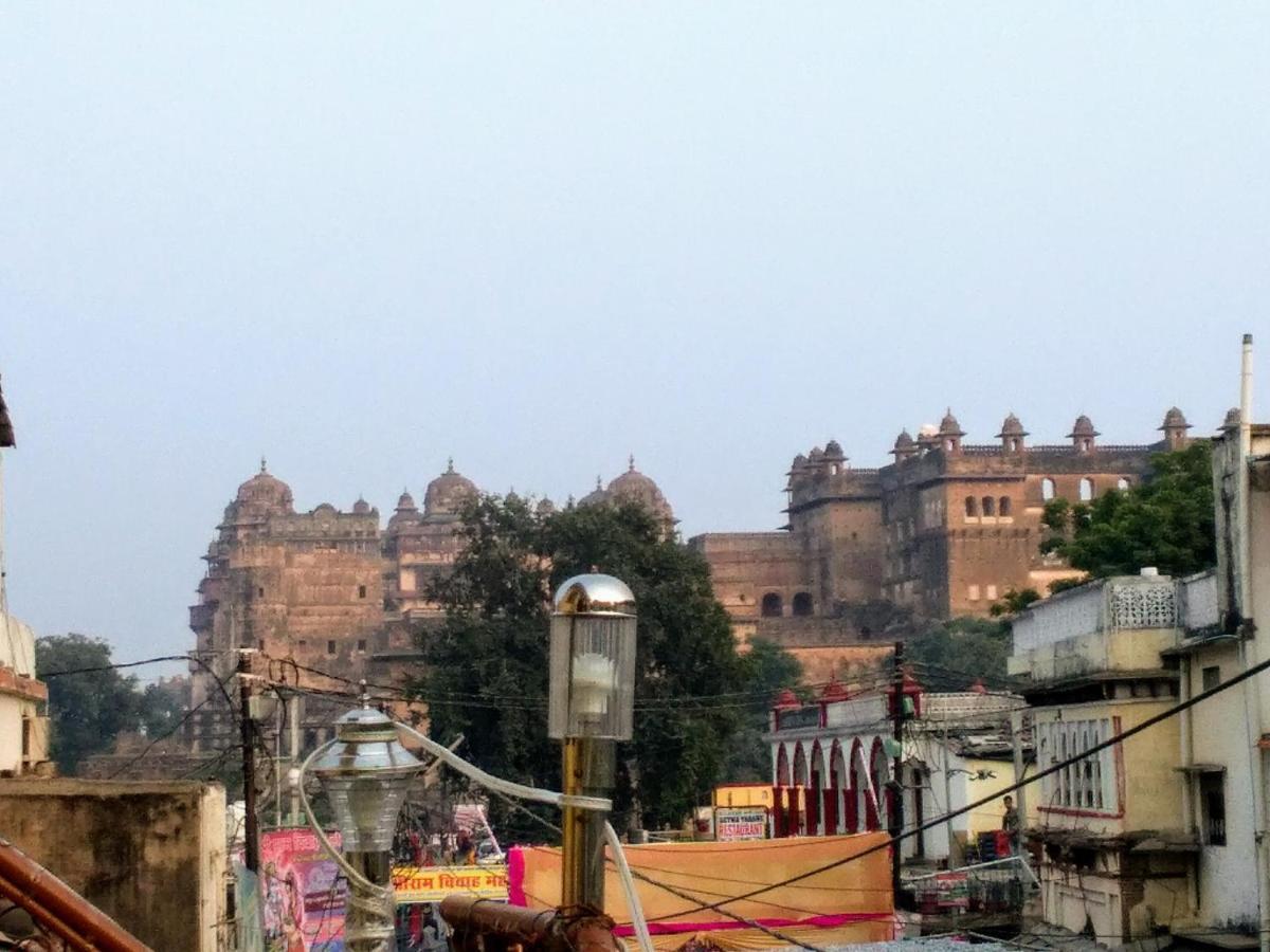 Shri Mahant Hotel Orchha Exterior foto
